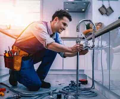 V体育专注实时更新足球、篮球等各类赛事比分。，为用户提供专业可靠的体验。 - V体育
